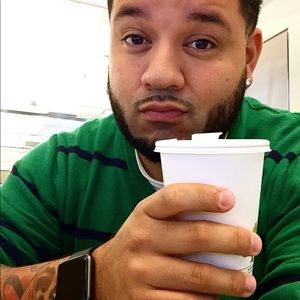 Meet your Posher, Luis